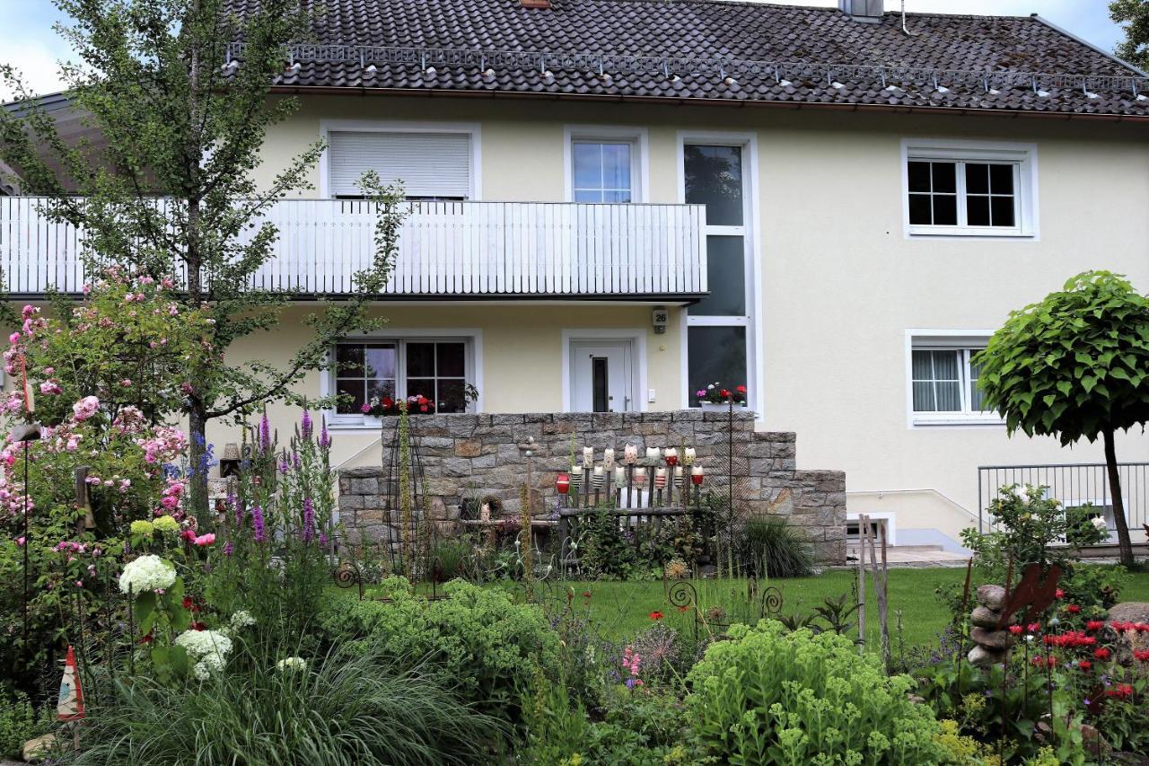 Schoene Ferienwohnung Vor Den Toren Pullman Citys Aicha vorm Wald Exterior foto